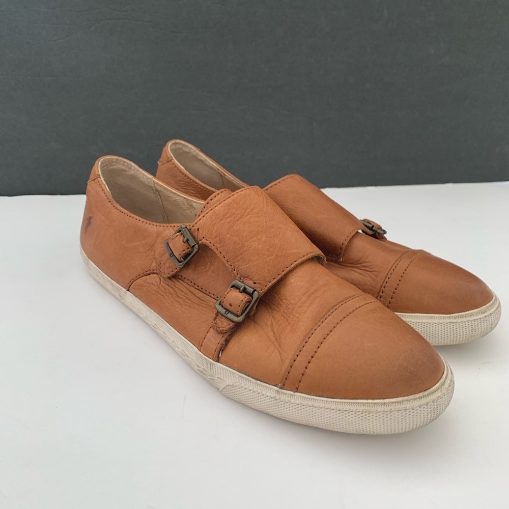 Frye leather casual buckle flats Wo’s Sz 9